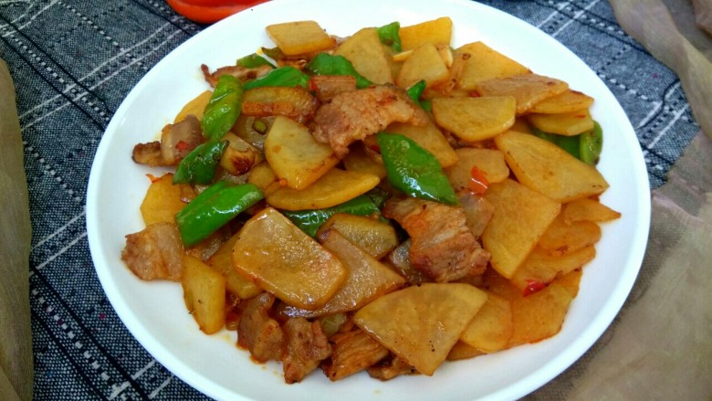 圆土豆+干锅土豆片