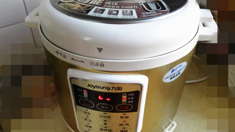 咖喱牛肉土豆,高压锅选择炖/焖功能，大约30分钟左右，