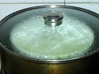 菠萝冰皮月饼,大火上锅蒸25分钟