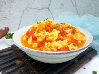 厨房挑战+素菜+ 美味西红柿炒鸡蛋,家常菜，也是很不错哦！