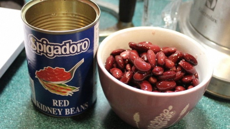 红腰豆浓汤,红腰豆罐头1罐，滤干汤汁，内含红腰豆约270g。