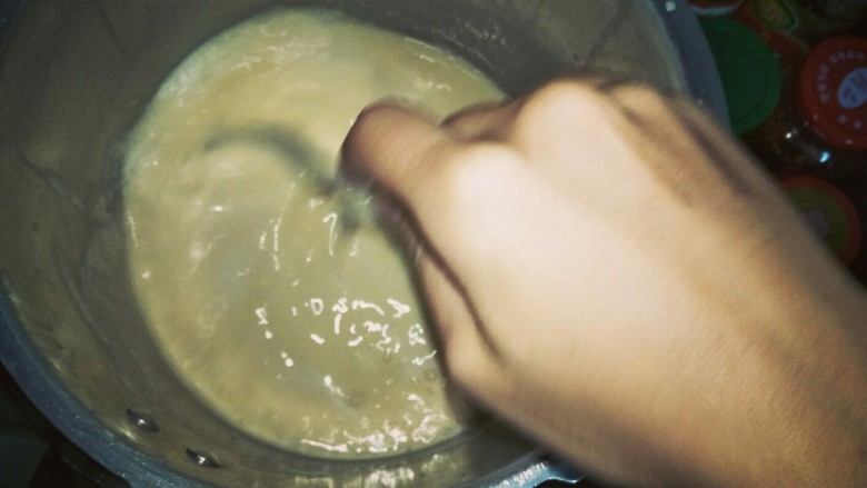 ♡胡萝卜豆浆♡,煮的时候必须一直搅拌～防止被粘