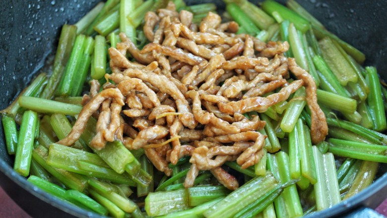 芹菜炒肉絲 - 芹菜炒肉絲做法,功效,食材 - 網上廚房