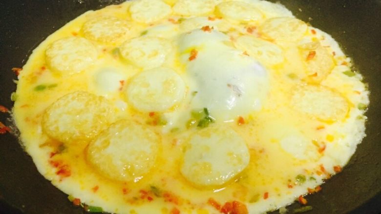 详细版日本豆腐煎蛋,加入鸡蛋