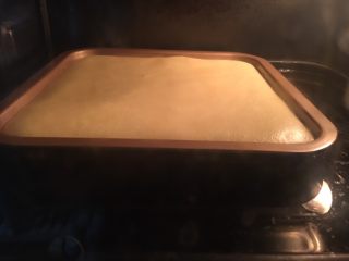 纯奶油蛋糕,烤箱预热150度烤约1小时