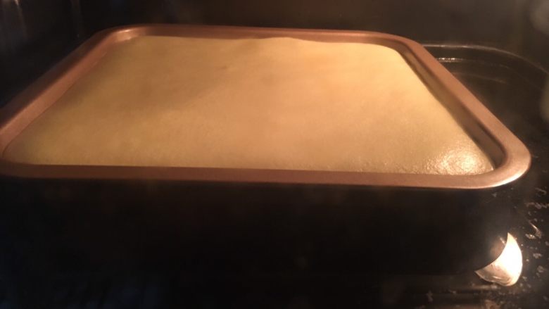 纯奶油蛋糕,烤箱预热150度烤约1小时