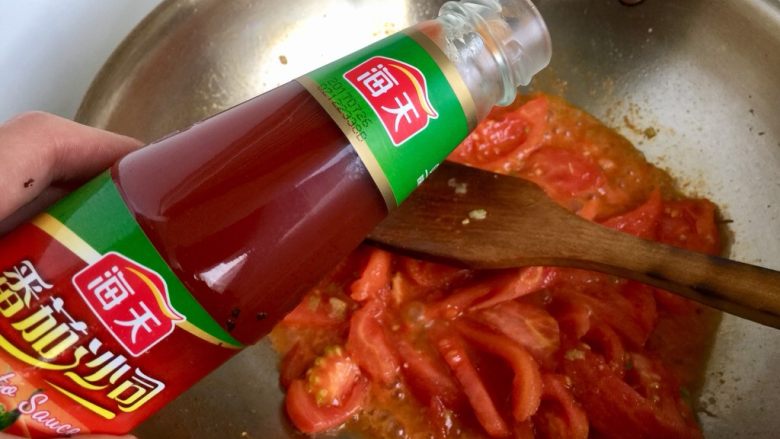 窦婆婆妈妈菜➕家常番茄炒蛋,可加入少许番茄酱让番茄汁味更浓