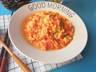 #宝宝辅食#西红柿鸡蛋拌面,淋上做好的西红柿鸡蛋即可，特别好吃，酸酸甜甜开胃辅食