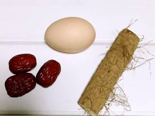 山药红枣鸡蛋糕,食材准备：山药/70克,鸡蛋/1个,红枣/3个