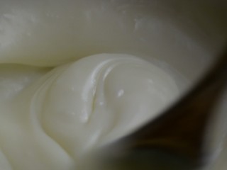 脆皮炸鲜奶,直到形成这种粘稠的糊状