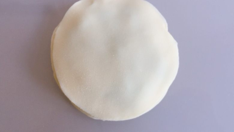 饺皮双层饼,在馅上面盖上一个饺子皮
