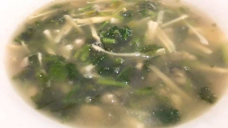 雪菜笋丝牡蛎汤