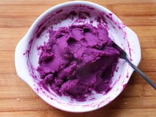 迷你版紫薯馅吐司红丝绒裸蛋糕,紫薯馅