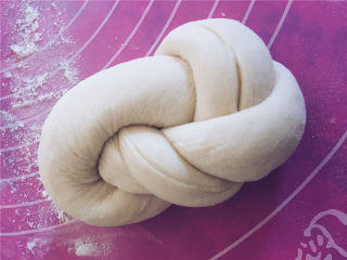 酸奶老面包-可以拉丝的面包,最终完成的样子。