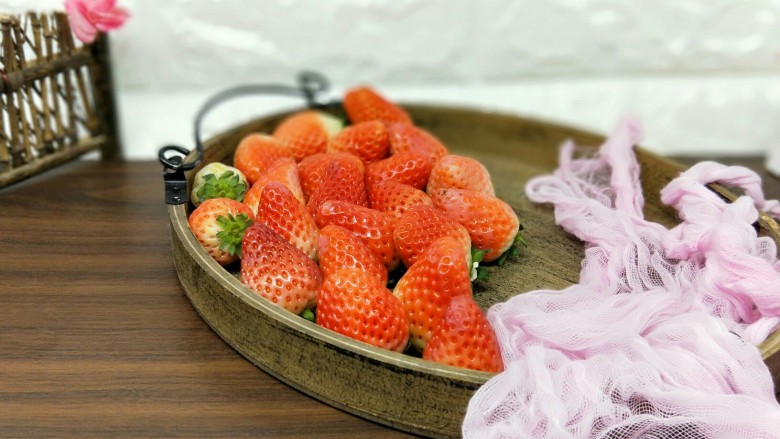 百变水果＋宝宝餐-零添加草莓罐头,<a style='color:red;display:inline-block;' href='/shicai/ 109017'>新鲜草莓</a>，无坏，无烂。