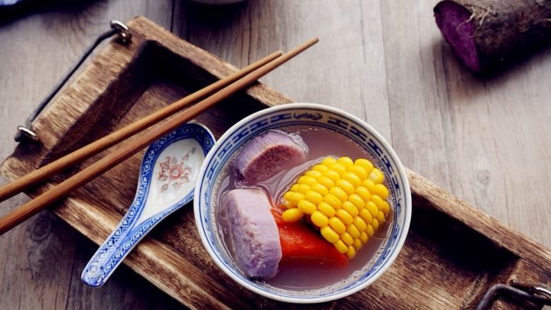紫淮山玉米猪骨汤