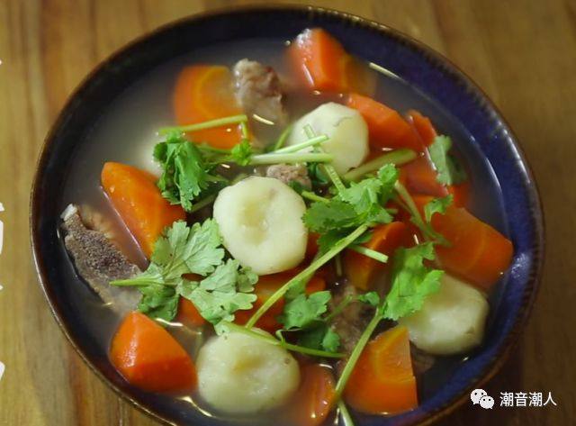 胡萝卜荸荠猪骨汤,❥ 最后，清甜可口的美味汤完成