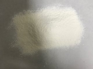 香草曲奇（花纹超级立体）,高筋面粉和低筋面粉混合过筛备用