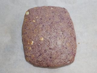 意式紫薯杏仁脆饼,烤完25分钟取出来，