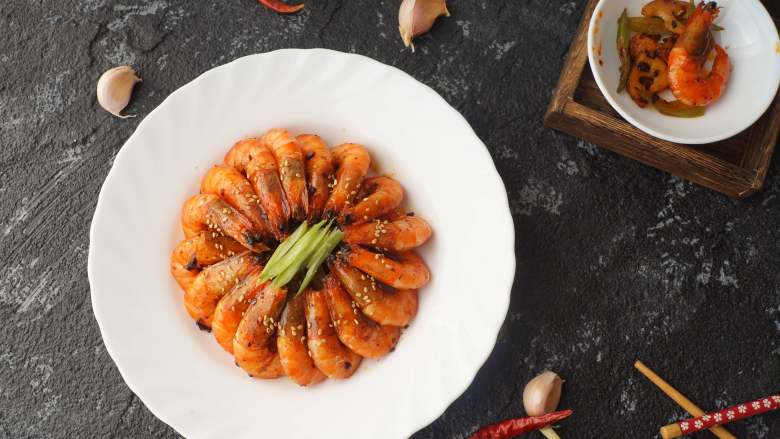 香菇豆豉干锅虾,开胃下饭