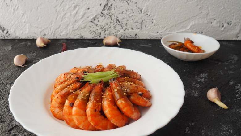 香菇豆豉干锅虾,成品
