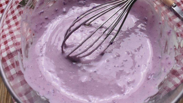紫薯米糕（宝宝辅食）,搅拌至充分融合