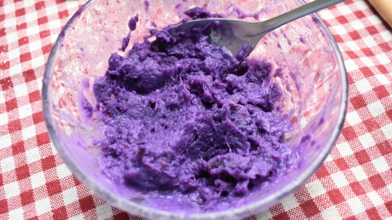 紫薯米糕（宝宝辅食）,搅拌均匀