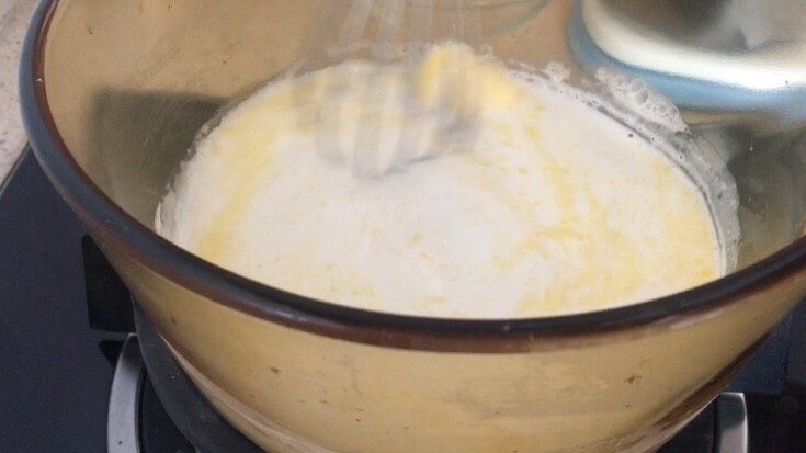 平底锅版面包（附详细教程）,加热搅拌融化；