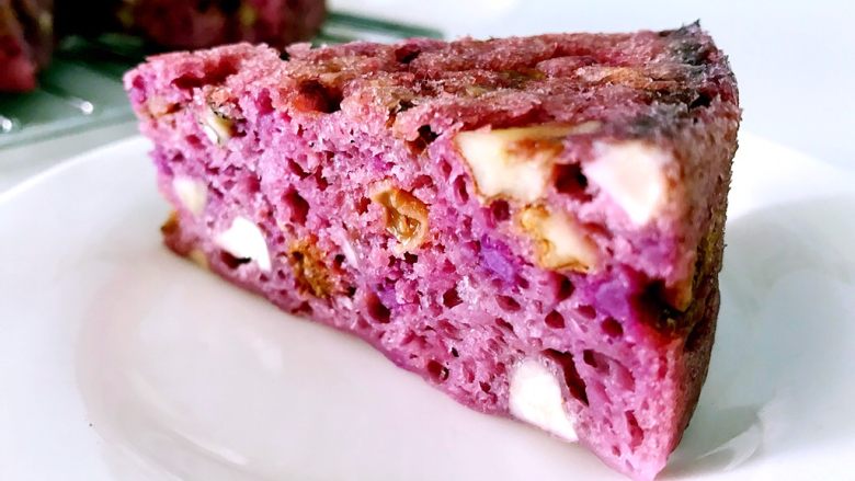 果仁紫薯南瓜发糕，太好吃了，也许是对美食最好的诠释,特别完美。