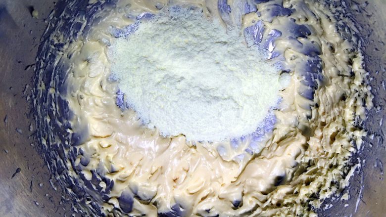 炼乳小饼干（适合新手）,加入奶粉
