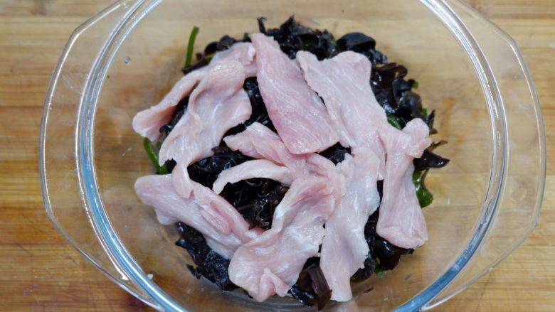 木耳海带肉片汤—我的厨房无油烟,猪肉片