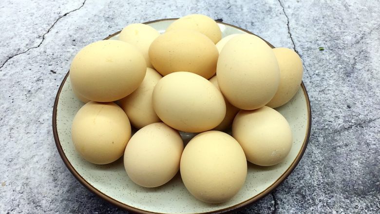 茉莉花茶的妙用 茶叶蛋,<a style='color:red;display:inline-block;' href='/shicai/ 9'>鸡蛋</a>营养价值很高，是人类常食用的食物之一，是补充优质蛋白质的好食品。