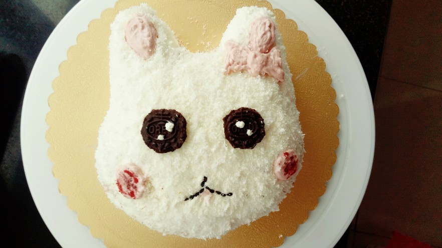 小兔子奶油蛋糕