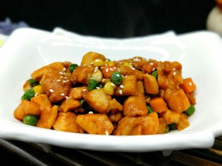 【快手下饭菜】豌豆炒鸡丁,近看，简单美味，下饭菜。