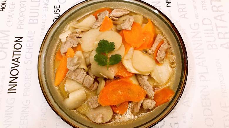 杏鲍菇炒肉片,产品图