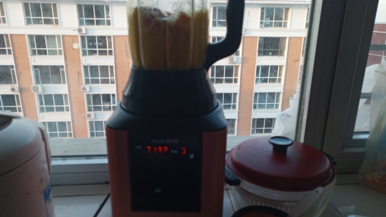 南瓜汤,用破壁料理机打成南瓜汁