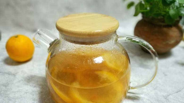 柠檬花茶,一壶清香的春季养生茶饮。