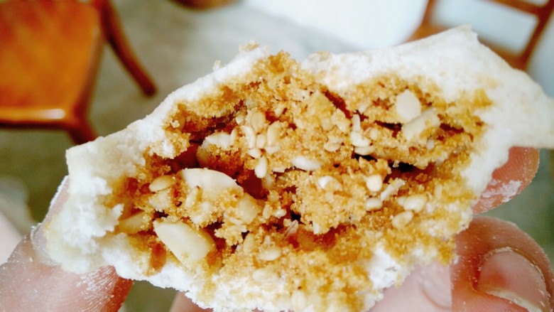 广西米饼,趁热尝一个，口感细腻，软糯香甜！
