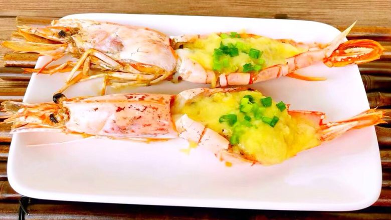 蒜蓉芝士焗阿根廷红虾,成品图二