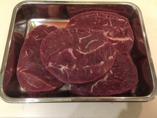 我家牛排（全餐）,牛肩胛原肉，提早一天处理