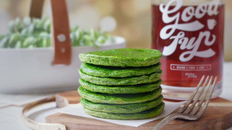 快手早餐—绿油油的青菜饼,成品图~