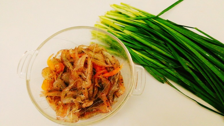 家常菜+韭菜炒小白虾,准备好食材