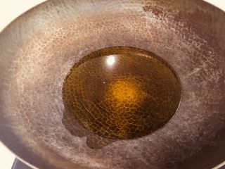 椒盐炸平菇,热锅热油