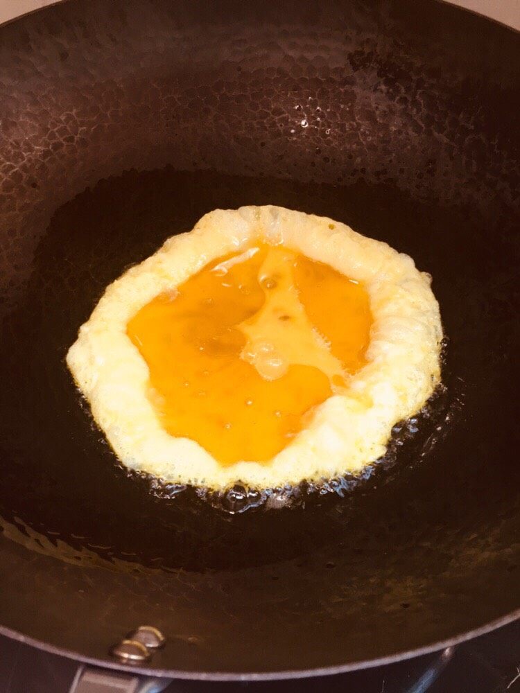 鸡蛋豆干韭菜,煎蛋