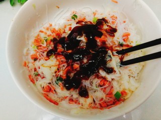 辅食计划+萝卜丝卷,加入蚝油，芝麻油，白糖