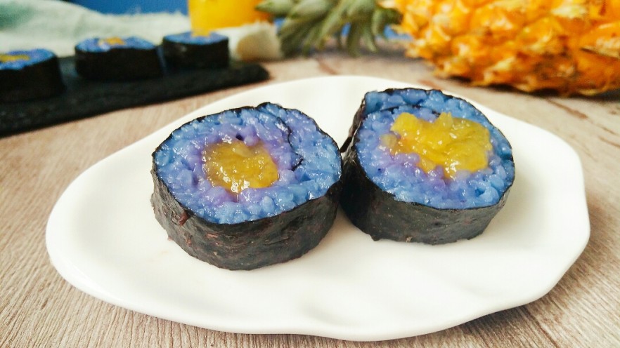 #辅食计划#“蓝钻”水果寿司