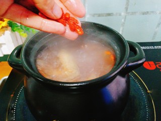 辅食计划+乳鸽红菇汤,加入