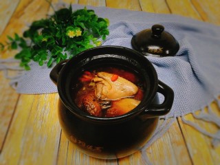 辅食计划+乳鸽红菇汤,成品图
