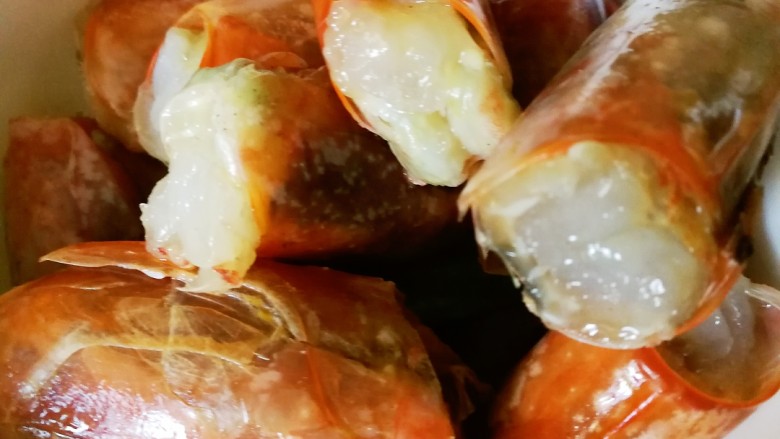 一虾三吃～阿根廷大红虾的花样吃法,腌制好的虾子去掉头部备用