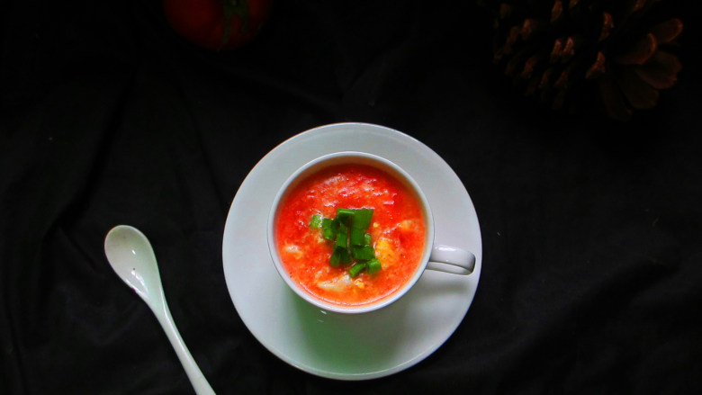 无油版 番茄鸡蛋葱花汤,简单开胃的一份快手汤就做好了